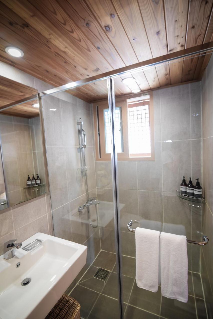 Cheong Yeon Jae Hanok Hotel Szöul Kültér fotó